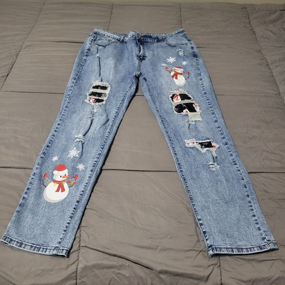 unknown Denim - Holiday Snowman & Snowflake Women's Medium Wash Jeans, Size 18